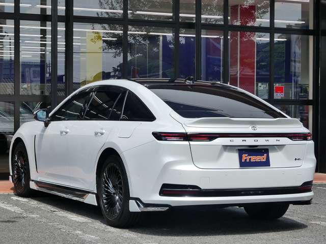 トヨタ クラウン ２．５ Ｚ ハイブリッド車 R7年 (東海) 99