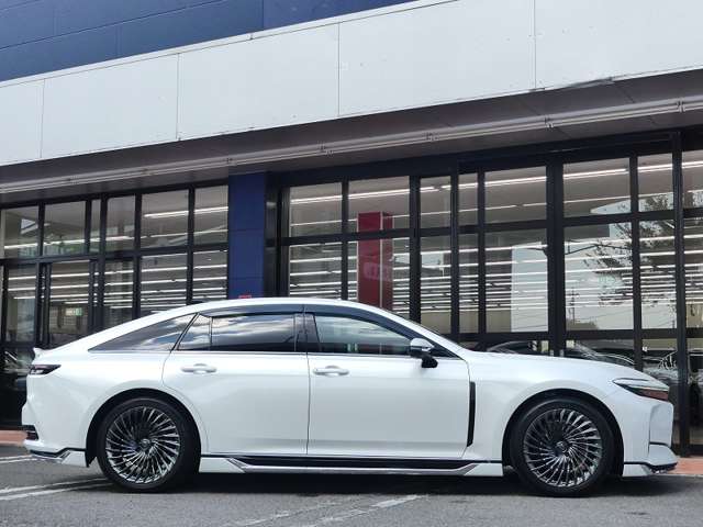 トヨタ クラウン ２．５ Ｚ ハイブリッド車 R7年 (東海) 99