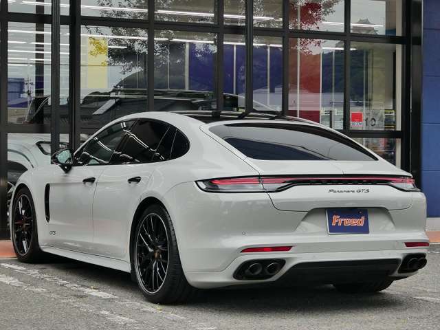 ポルシェ パナメーラ ＧＴＳ ＰＤＫ ４ＷＤ R4年 (東海) 99