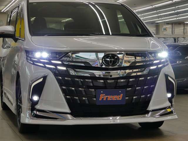 トヨタ アルファード　ハイブリッド ハイブリッド ２．５ エグゼクティブ ラウンジ R7年 (東海) 99