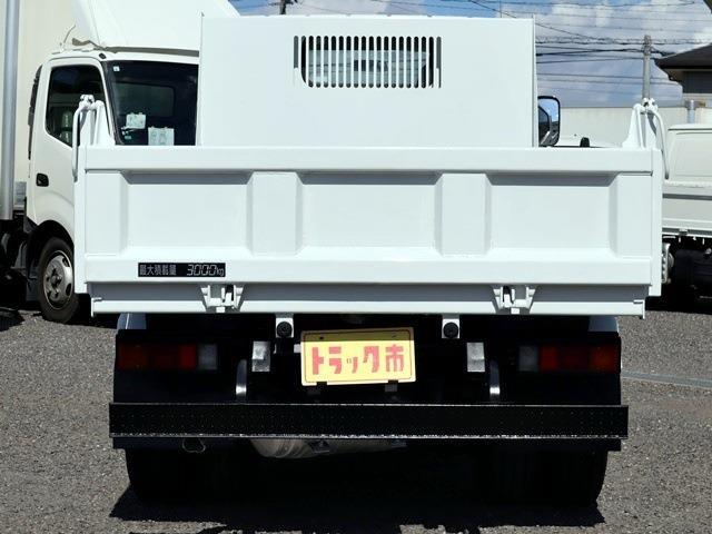 三菱フソウ キャンター 強化ダンプ 積載３Ｔ 全低床 三方開 H30年 (東海) 99