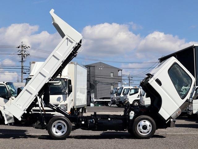三菱フソウ キャンター 強化ダンプ 積載３Ｔ 全低床 三方開 H30年 (東海) 99