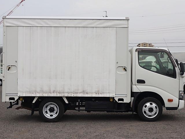 トヨタ ダイナ アコーディオンバン アクションバン R1年 (東海) 99