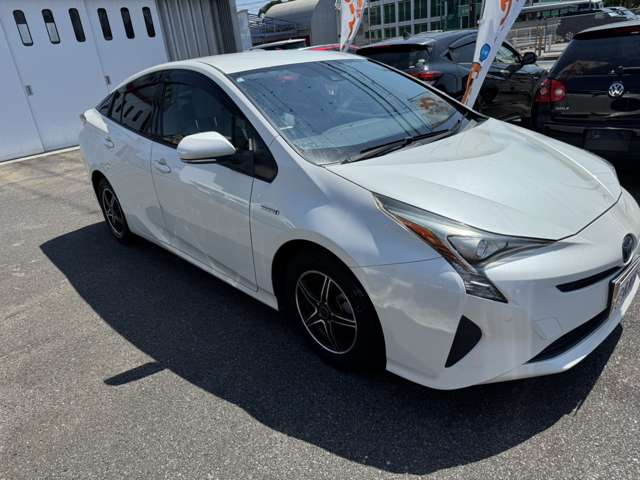 トヨタ プリウス １．８ Ｓ H28年 (東海) 99