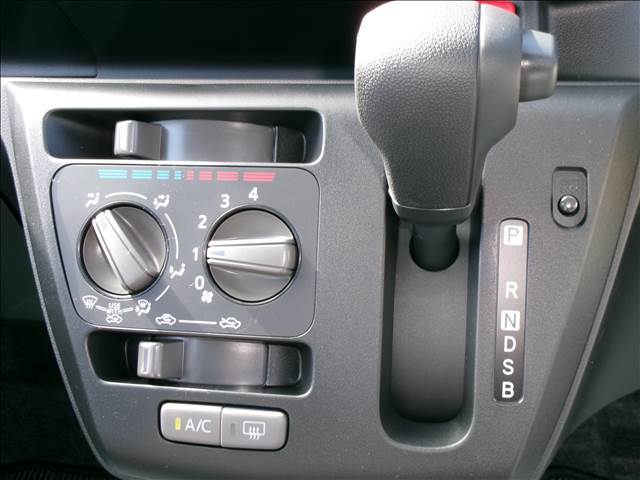 ダイハツ ミラ　イース ６６０ Ｌ ＳＡＩＩＩ R7年 (関東) 99