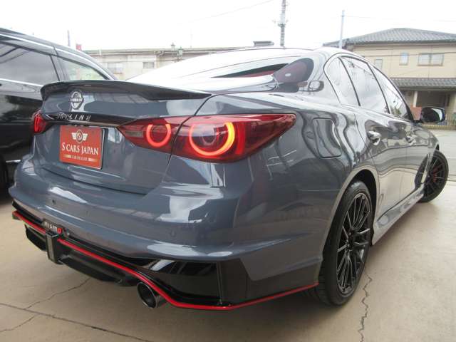 日産 スカイライン ３．０ ＮＩＳＭＯ ＲＥＣＡＲＯシート＋カーボン製フィニッシャー装着車 R6年 () 99