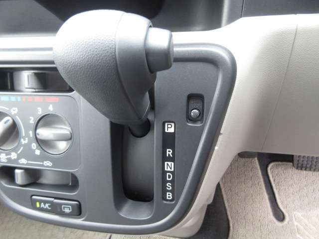 トヨタ パッソ １．０ Ｘ Ｓ H30年 (関東) 99