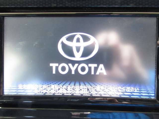 トヨタ プリウスΑ １．８ Ｇ H30年 (関東) 99
