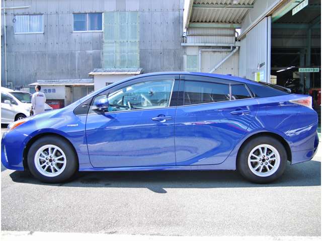 トヨタ プリウス １．８ Ａ H28年 (九州・沖縄) 99