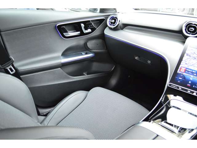 メルセデスベンツ Ｃクラス Ｃ１８０ アバンギャルド （ＩＳＧ搭載モデル） ＭＰ２０２３０１ R5年 (関東) 99