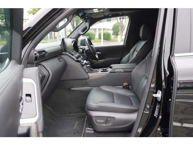 トヨタ ランドクルーザー ３．３ ＺＸ ディーゼルターボ ４ＷＤ R5年 (東北) 99