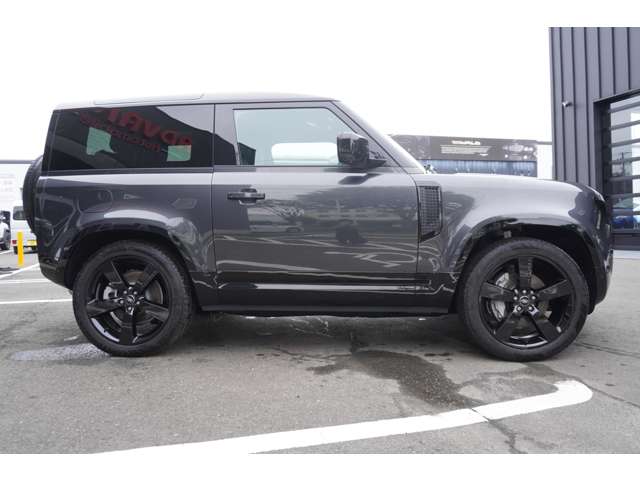 ランドローバー ディフェンダー ９０ Ｘダイナミック ＳＥ ３．０Ｌ Ｄ３００ ディーゼルターボ ４ＷＤ R5年 (東北) 99
