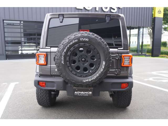 ジープ ラングラー　アンリミテッド アンリミテッド サハラ ２．０Ｌ ４ＷＤ R2年 (東北) 99