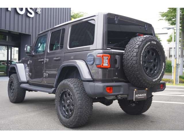 ジープ ラングラー　アンリミテッド アンリミテッド サハラ ２．０Ｌ ４ＷＤ R2年 (東北) 99