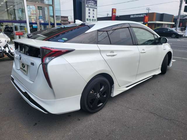 トヨタ プリウス １．８ Ｓ ツーリングセレクション H28年 (関東) 99