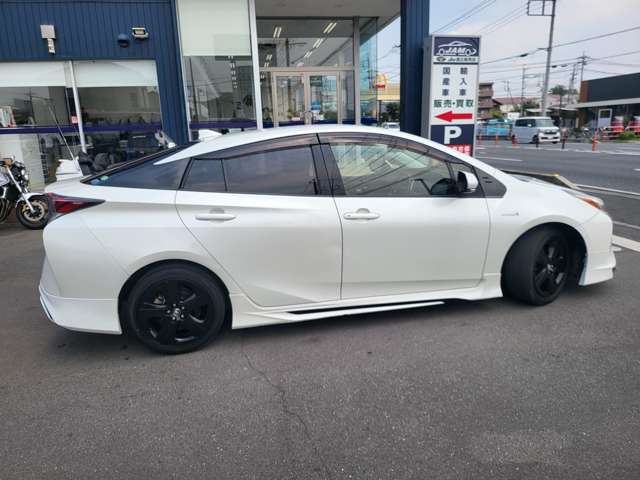 トヨタ プリウス １．８ Ｓ ツーリングセレクション H28年 (関東) 99