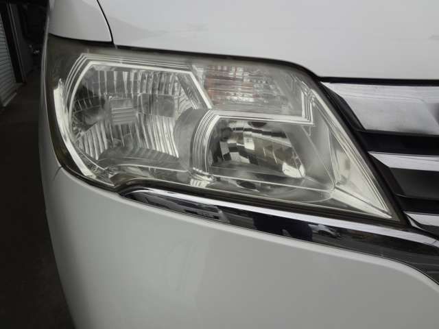 日産 セレナ ２．０ ハイウェイスター H23年 (関東) 99
