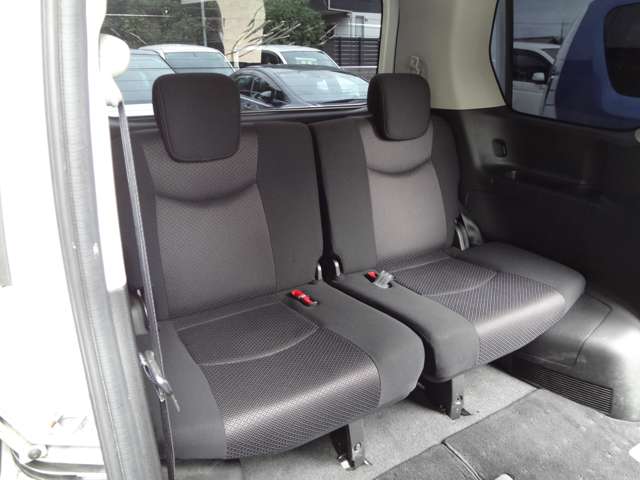 日産 セレナ ２．０ ハイウェイスター H23年 (関東) 99