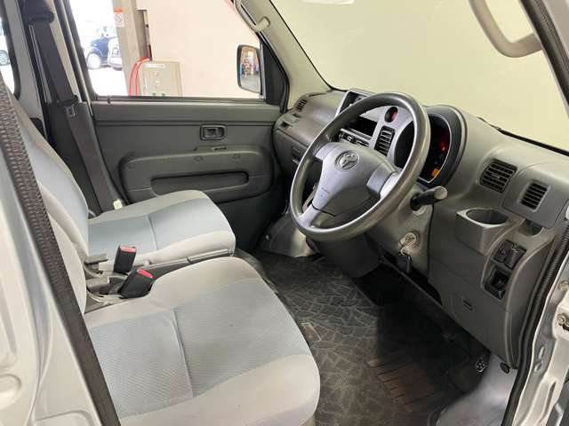 トヨタ ピクシスバン ６６０ デラックス ハイルーフ ４ＷＤ H24年 (甲信越・北陸) 99