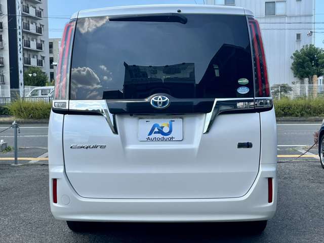 トヨタ エスクァイア　ハイブリッド １．８ ハイブリッド ＧＩ H29年 (近畿) 99