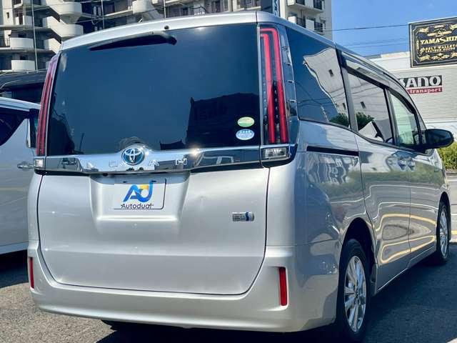 トヨタ ノア １．８ ハイブリッド Ｘ H29年 (近畿) 99