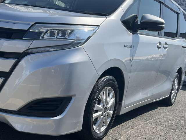 トヨタ ノア １．８ ハイブリッド Ｘ H29年 (近畿) 99