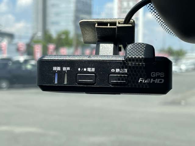 日産 ノート １．２ Ｅ－ＰＯＷＥＲ Ｘ H29年 (近畿) 99