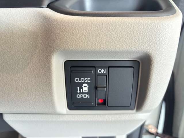 ホンダ Ｎ　ＢＯＸ ６６０ R8年 (近畿) 99
