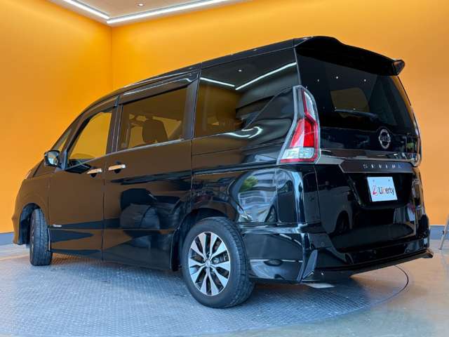 日産 セレナ ２．０ ハイウェイスター H29年 (近畿) 99