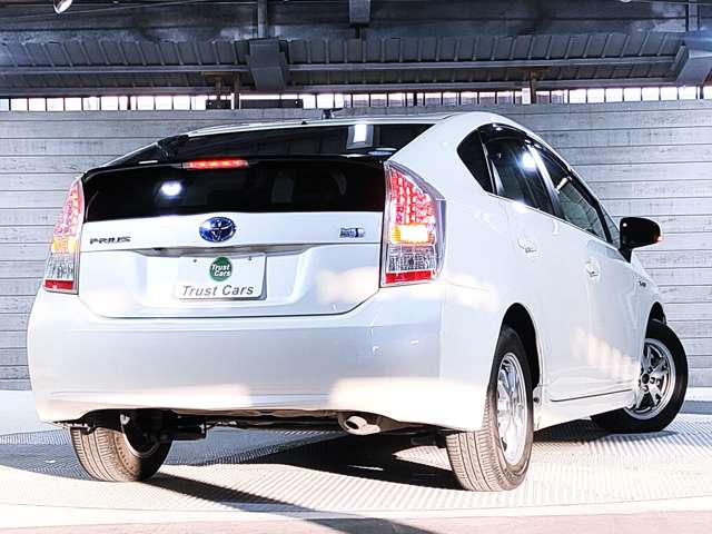 トヨタ プリウス １．８ Ｓ H21年 (近畿) 99