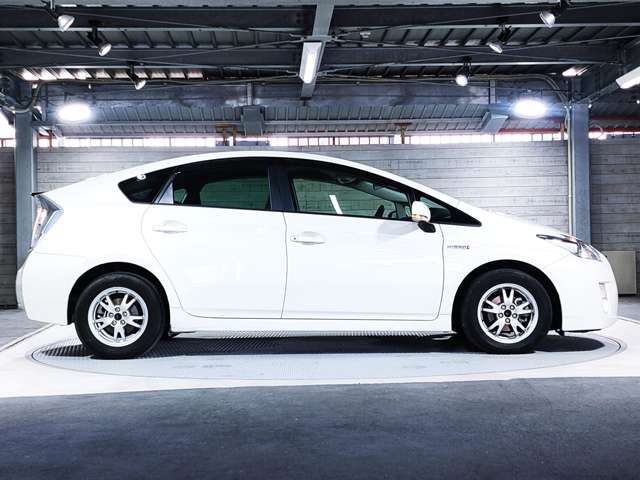 トヨタ プリウス １．８ Ｓ H21年 (近畿) 99