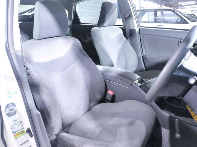 トヨタ プリウス １．８ Ｓ H21年 (近畿) 99