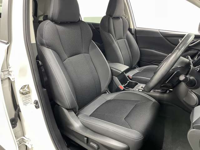 スバル フォレスター　ハイブリッド ２．０ アドバンス ４ＷＤ R2年 (近畿) 99