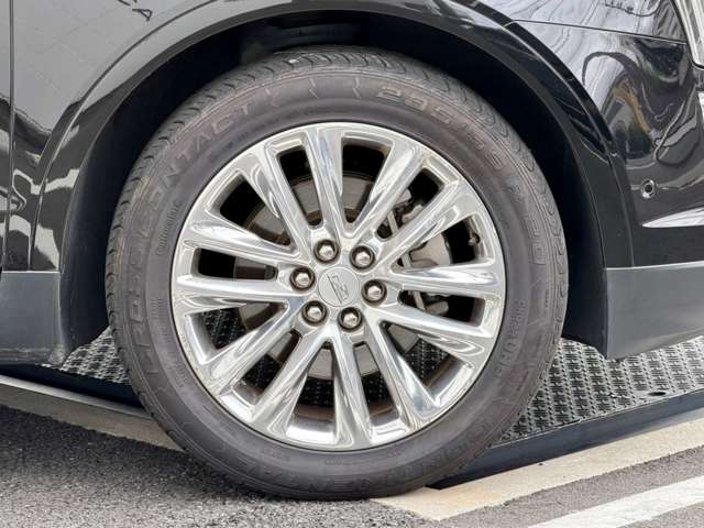 キャデラック ＸＴ５　クロスオーバー スポーツ エディション ４ＷＤ R1年 (近畿) 99