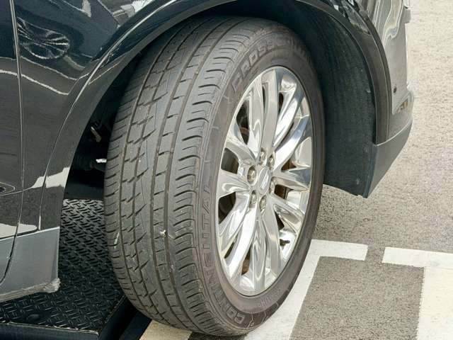 キャデラック ＸＴ５　クロスオーバー スポーツ エディション ４ＷＤ R1年 (近畿) 99