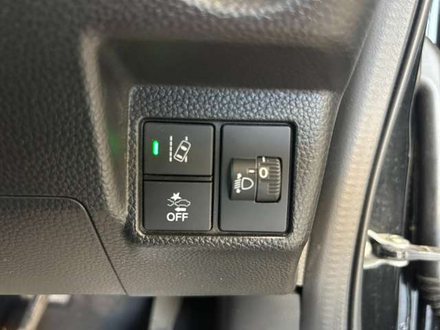 ホンダ Ｎ　ＢＯＸ カスタム ６６０ Ｌ ターボ R3年 (近畿) 99
