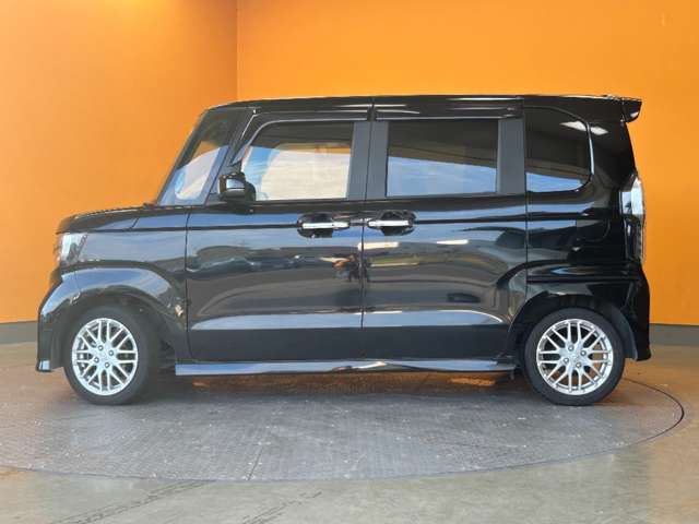 ホンダ Ｎ　ＢＯＸ カスタム ６６０ Ｌ ターボ R3年 (近畿) 99