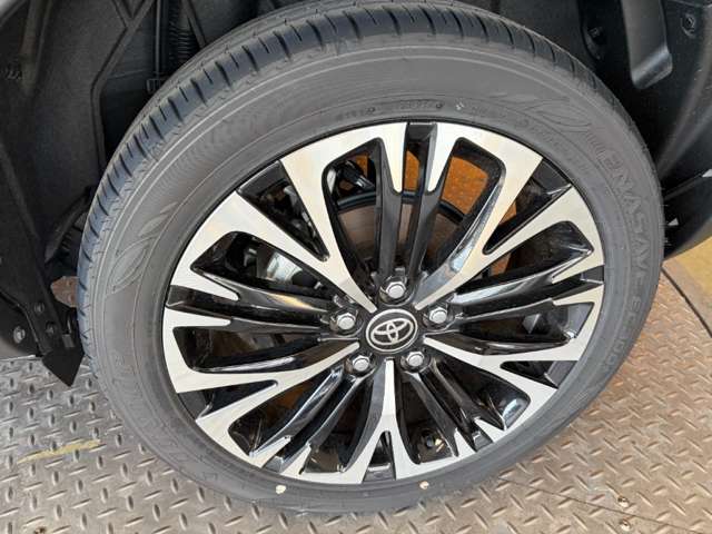トヨタ ヤリスクロス １．５ Ｚ R7年 (近畿) 99