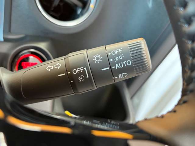 ホンダ Ｎ　ＢＯＸ カスタム ６６０ ブラック スタイル R8年 (近畿) 99