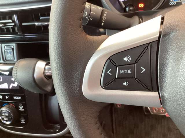 ダイハツ ムーヴ ６６０ カスタム ＲＳ ハイパーリミテッド ＳＡＩＩＩ R4年 (近畿) 99