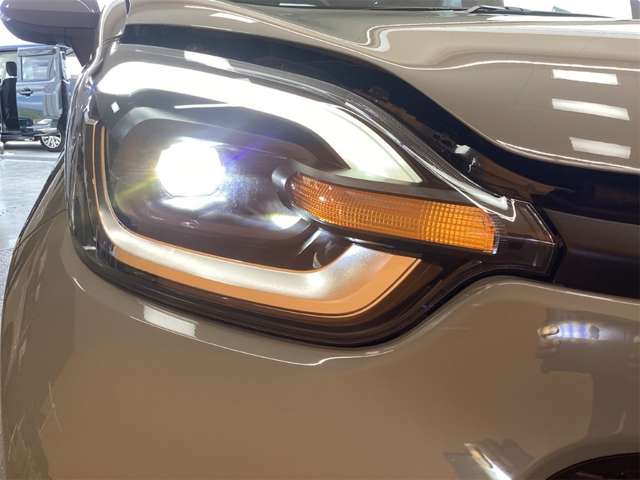 トヨタ シエンタ　ハイブリッド ハイブリッド １．５ Ｚ R8年 (近畿) 99