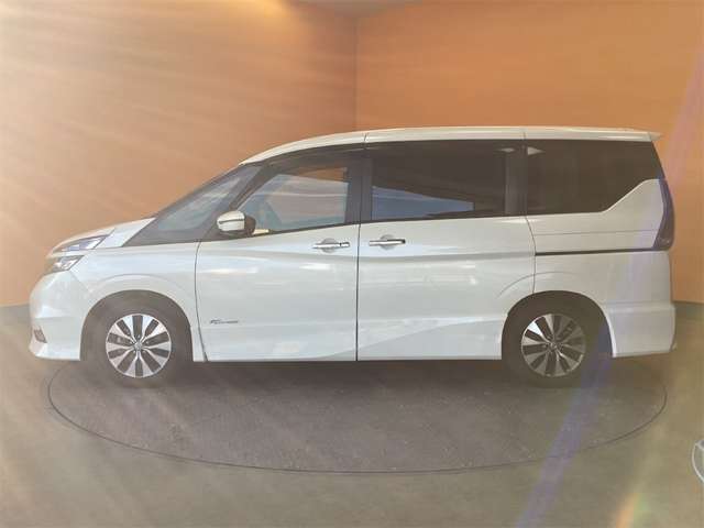日産 セレナ ２．０ ハイウェイスターＧ H28年 (近畿) 99