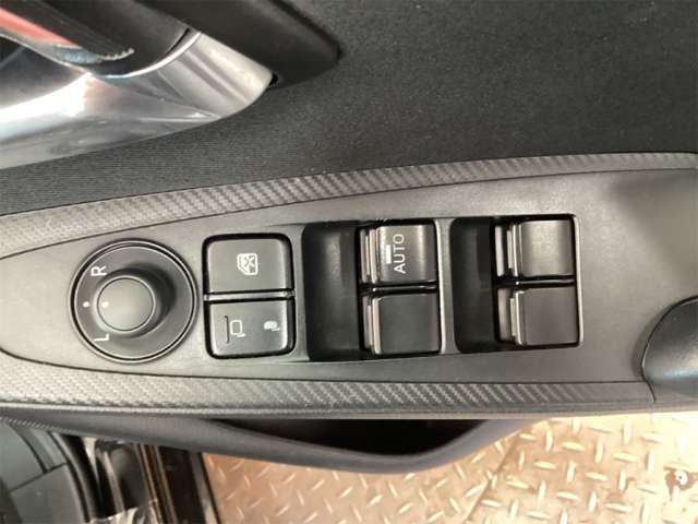 マツダ デミオ １．５ ＸＤ ディーゼルターボ H27年 (近畿) 99