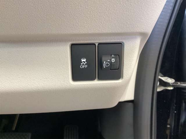 ホンダ Ｎ　ＢＯＸ ６６０ R8年 (近畿) 99