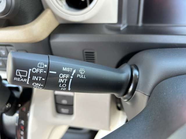 ホンダ Ｎ　ＢＯＸ ６６０ R8年 (四国) 99