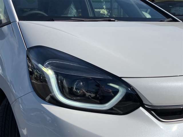 ホンダ フィット　ハイブリッド １．５ Ｅ：ＨＥＶ ホーム R8年 (東海) 99