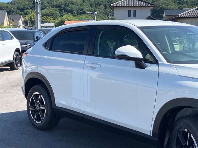 ホンダ ヴェゼル １．５ Ｅ：ＨＥＶ Ｘ R8年 (東海) 99