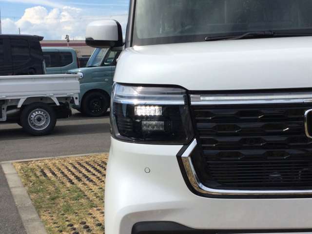 ホンダ Ｎ　ＢＯＸ カスタム ６６０ R8年 (近畿) 99