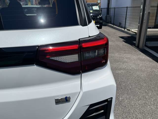 トヨタ ライズ　ハイブリッド ハイブリッド １．２ Ｚ R8年 (九州・沖縄) 99