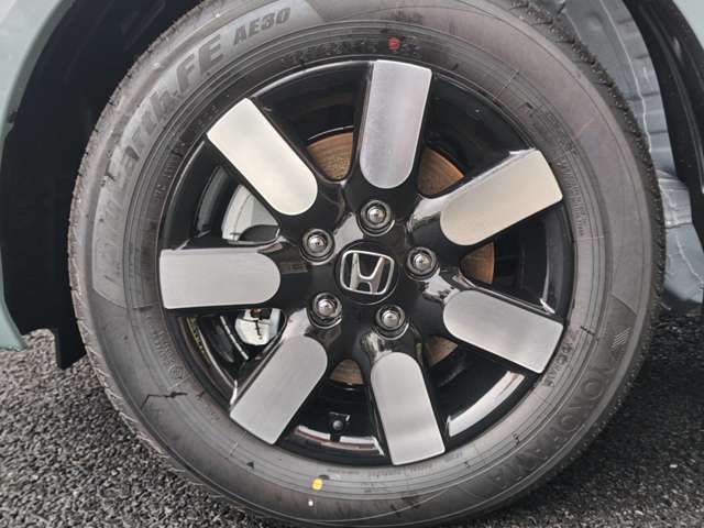 ホンダ フリード　ハイブリッド １．５ Ｅ：ＨＥＶ エアー ＥＸ R8年 (九州・沖縄) 99